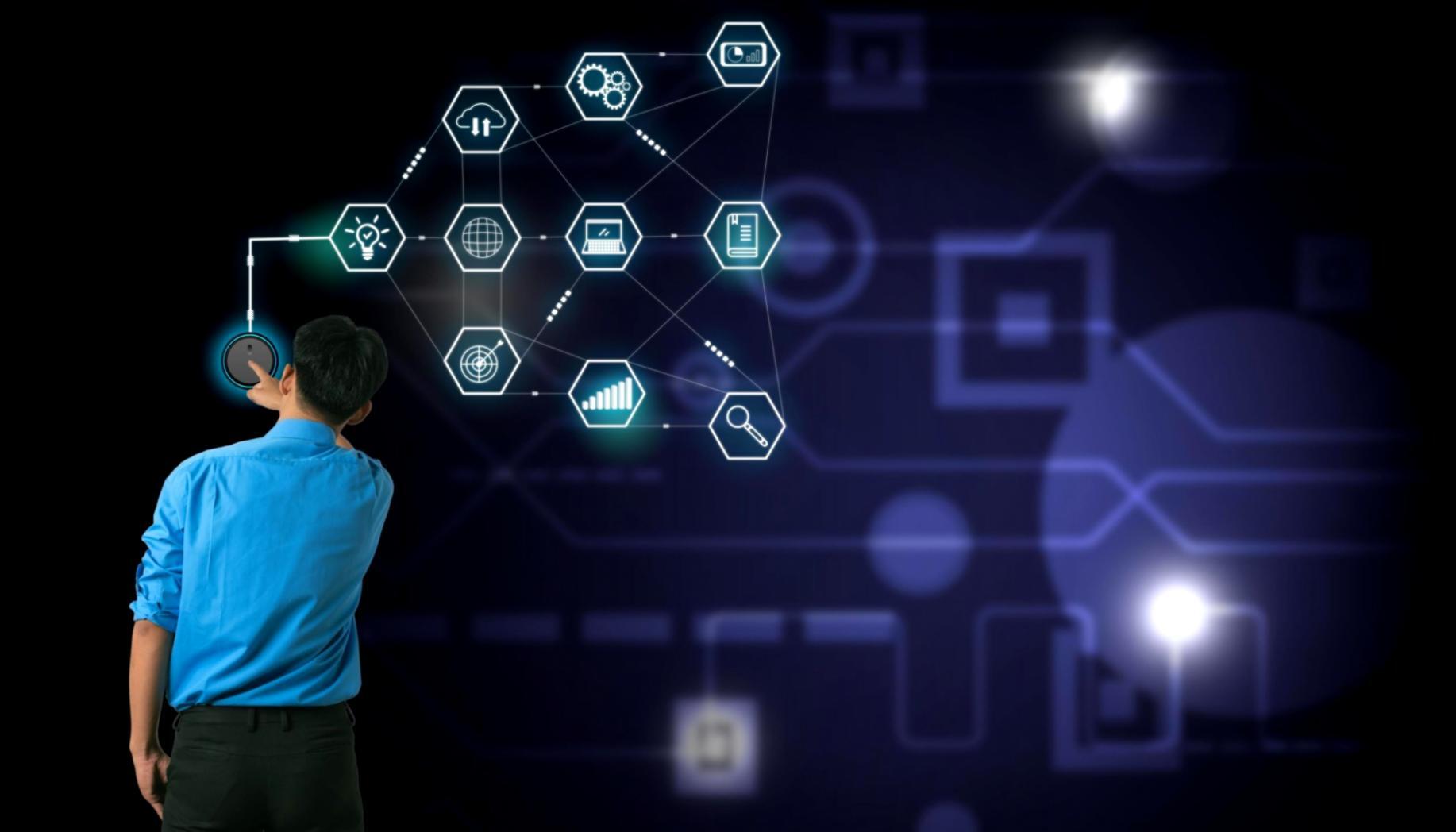 Professioneller Arbeitsplatz mit Laptop